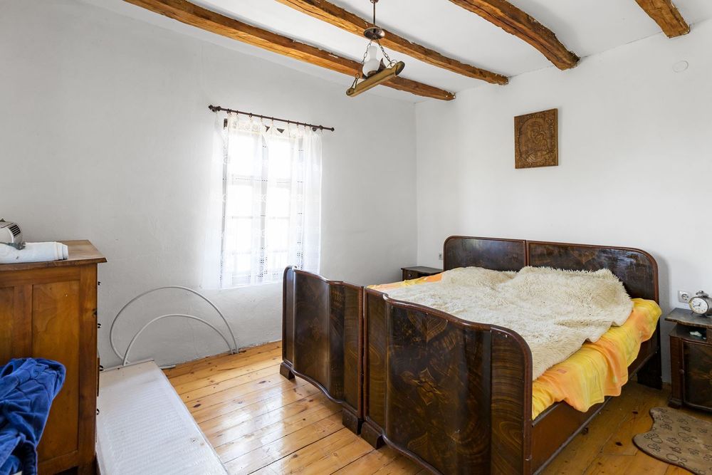 Къща в Ловеч, област-с.Радювене площ 93 цена 55000