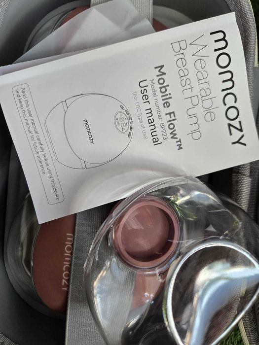 Pompă de sân dublă Momcozy M9 Mobile Flow – Hands-Free, Smart Control