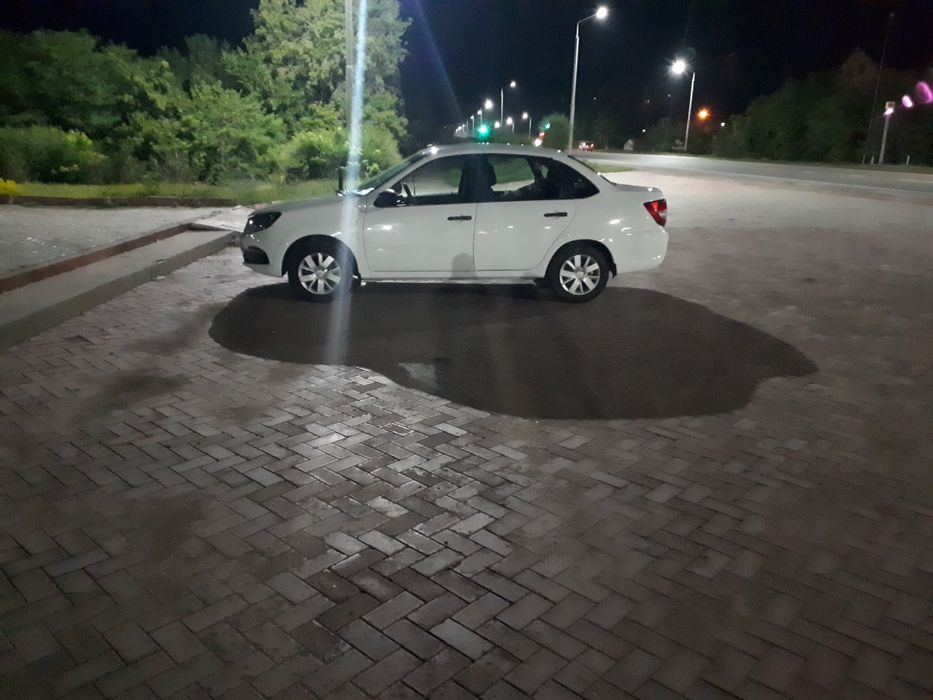 Продам машину 2019 года
