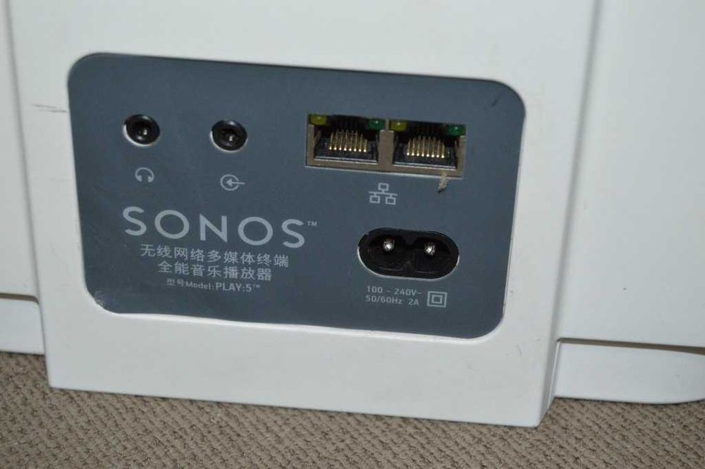Boxă Wi-Fi Sonos Play 5 - defecta