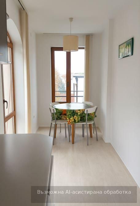 Дава се под наем Тристаен апартамент в Варна, Цветен квартал - 80 кв.м за 448.8 € - Снимка #2