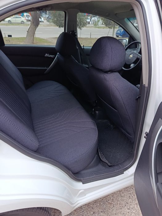 Продаю нексию 3 в отличном состоянии