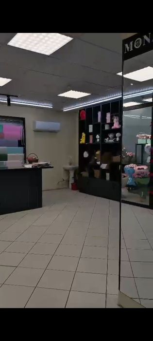 Продается Цветочный магазин