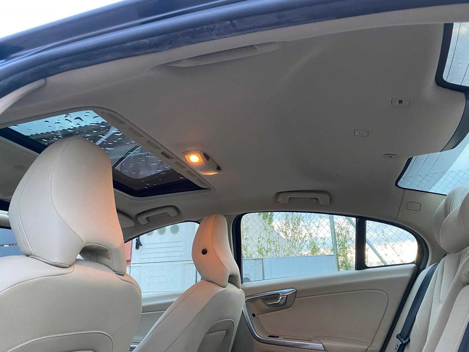 Volvo S60-RDesign,DRIVe Diesel 2.0 D3, 5 cilindrii-163Cp (motor Volvo)