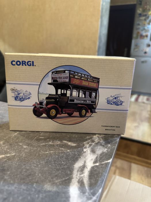 Колекционерски автобуси в умален мащап