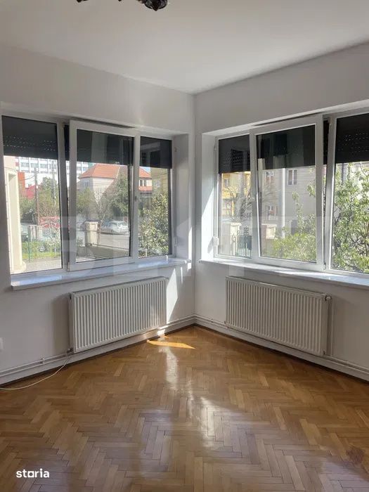 Apartament 2 camere, semidecomandat, cu gradina la casa, langa Hotel N