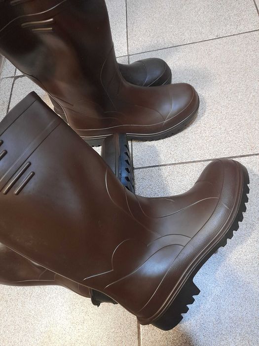 Гумени военни ботуши от времето соца