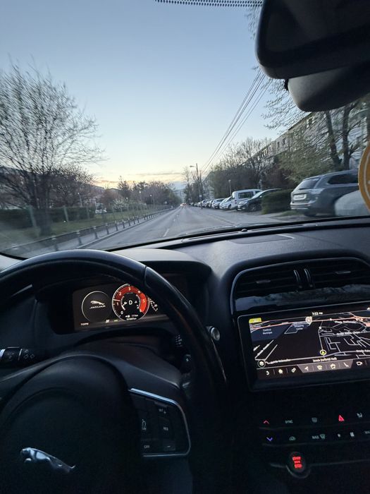 Jaguar F-Pace 2017