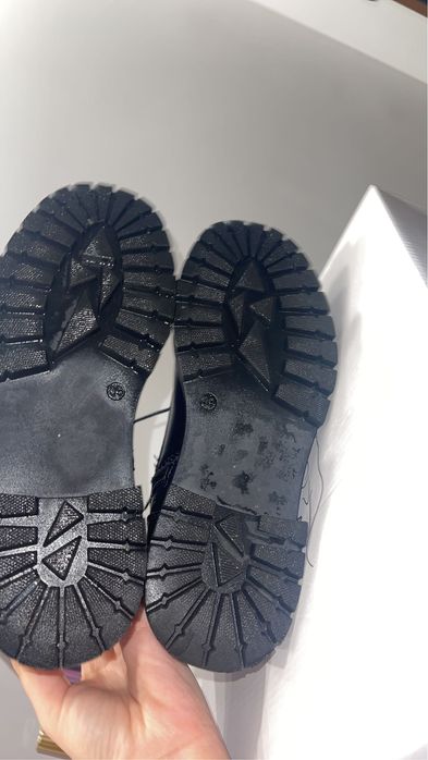 Bocanci / Ghete de piele