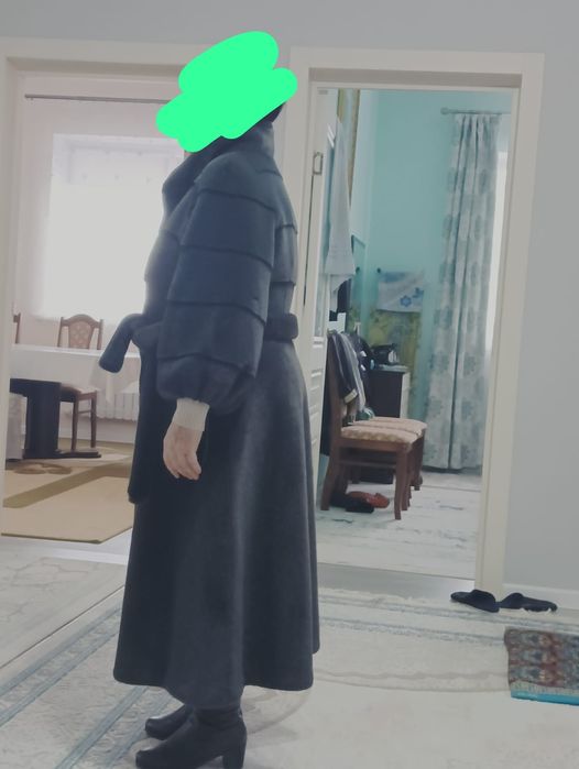 Продам шубу новую