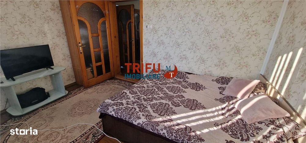 Casa de vanzare 5 camere zona Barabant