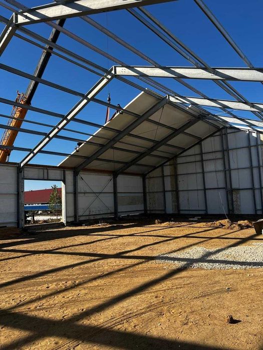 Ангар. Сборно-разборная металлоконструкция.
