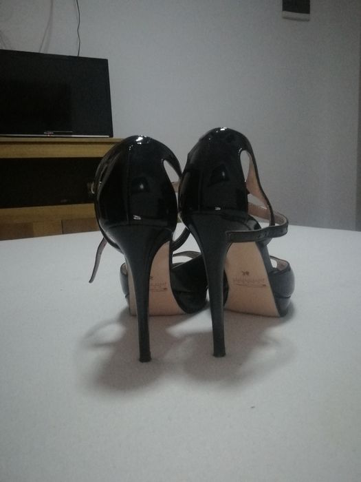 Sandale ocazie (Garkony și Benvenutti)