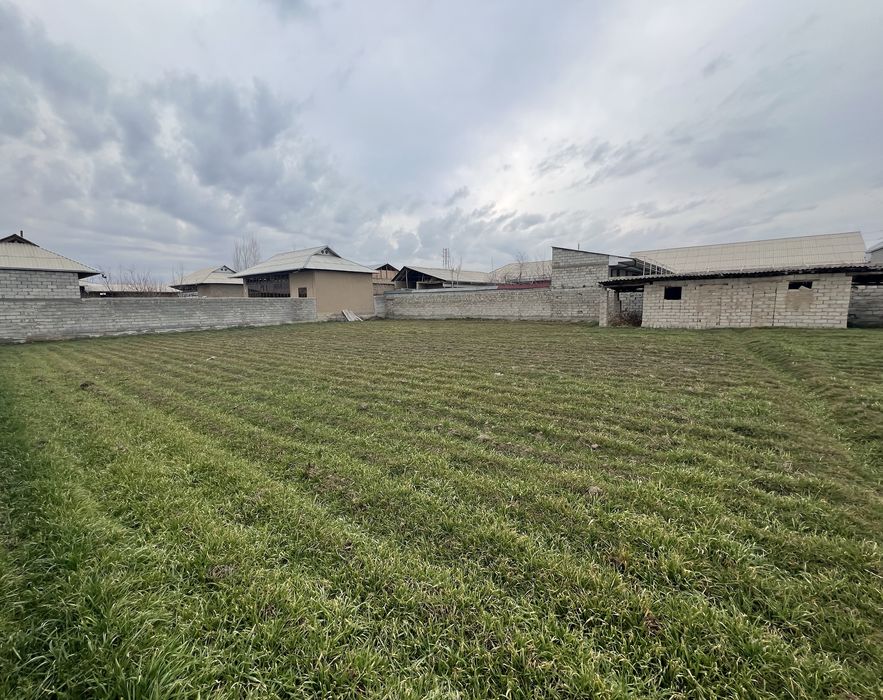 Shoshilinch Yer  uchastka sotiladi