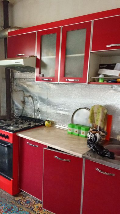 Газчи махаласида 2комнатни квартира сотилади