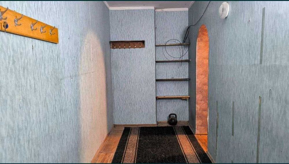 Продажа квартиры 3х комнатной.  Адрес: Юнусабад 2 квартал.