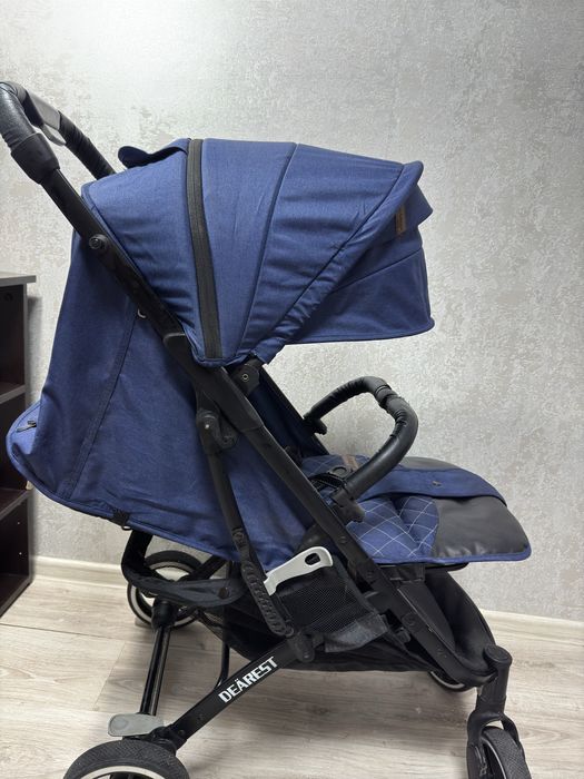 Продам коляску Dearest