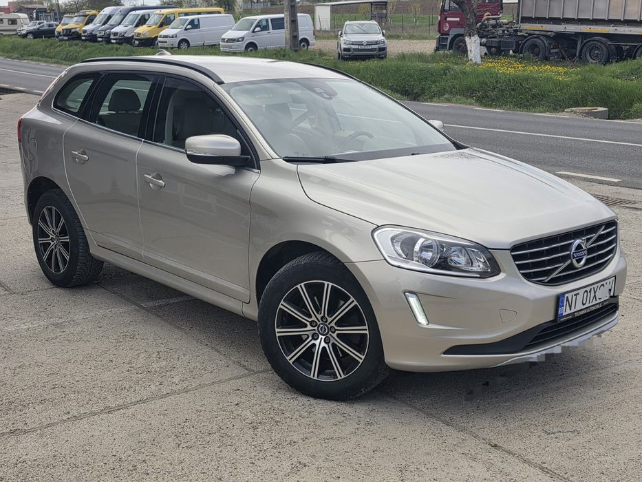 Volvo XC60 2.0d 2016 piele navi senzori recent înmatriculată Ro Propri