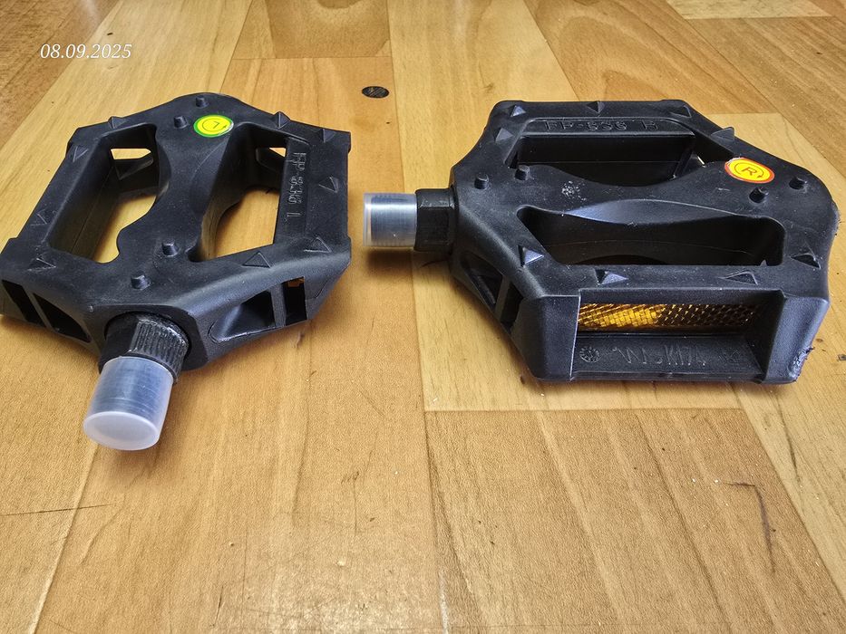 Педали велосипедные