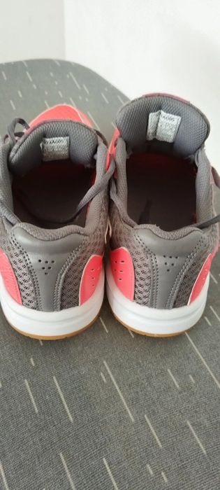 Маратонки asics gel