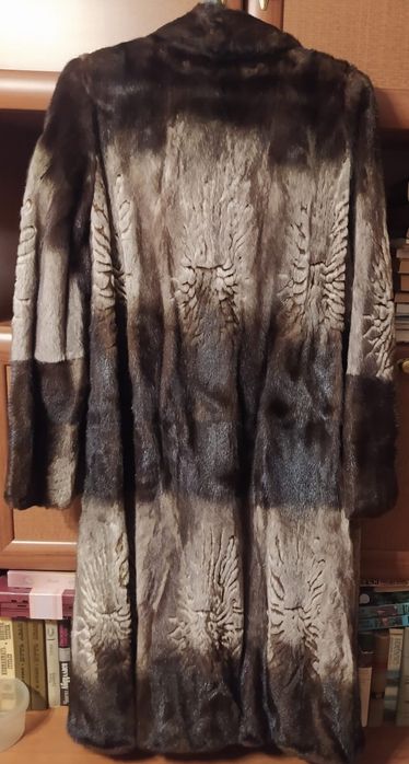 Продаётся шуба норковая