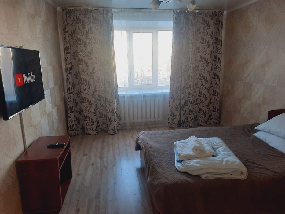 2-комн.кв. Центр,  Элитный бочонок.  Посуточно