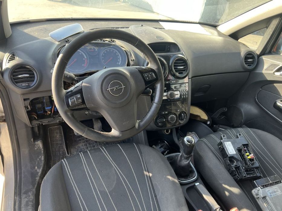 DEZMEMBREZ Piese Auto Opel Corsa D EcoFlex Motor 1.3 Diesel euro 5 Cutie de Viteze Manuala Bara Fata completa Capota Far Aripa Portiera fata spate stanga dreapta portbagaj bara spate oglinda 2010 - 2016