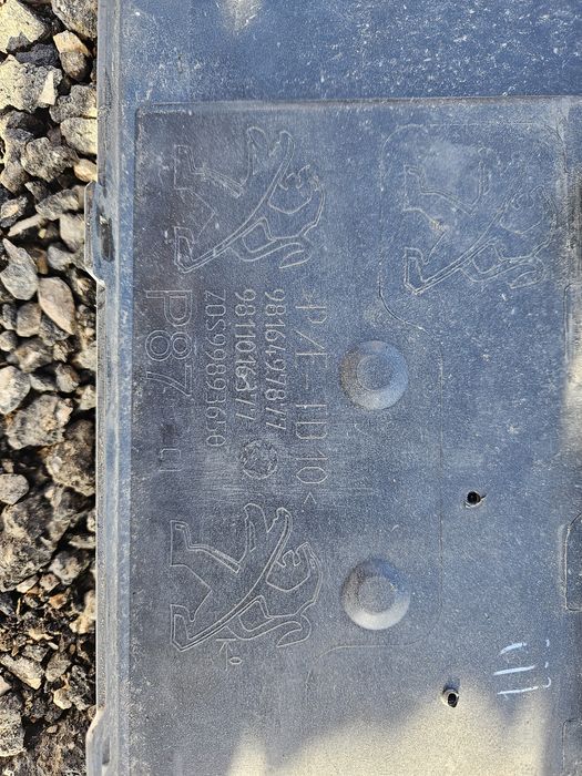 Предна броня за пежо 5008