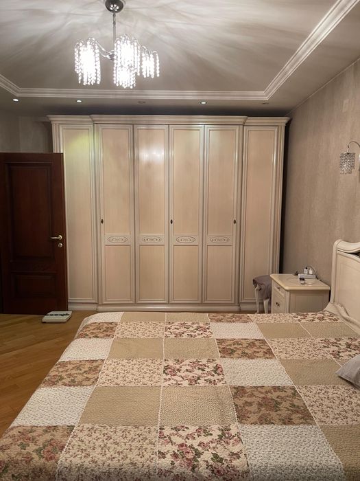 Мебель спальный гарнитур италия