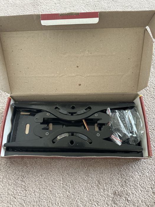 Кронштейн телевизора