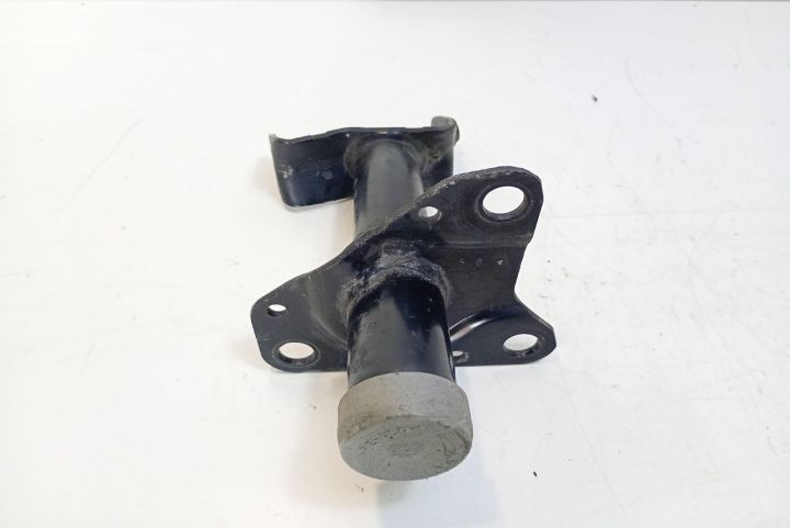 Suport armatura bara fata 3B0807134A Volkswagen VW Passat B5