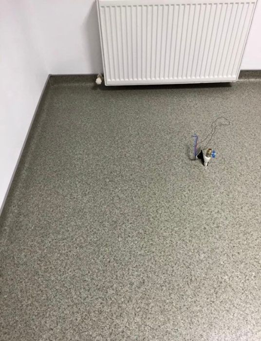 Linoleum antibacterian