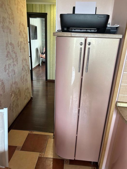 Продам шкаф угловой