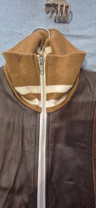 Vând geaca piele, piele întoarsă si textil.