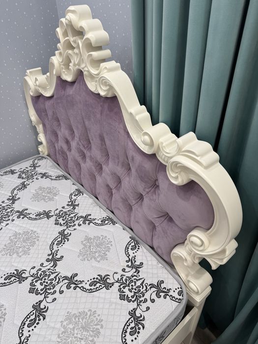 Кровать односпальная +матрас