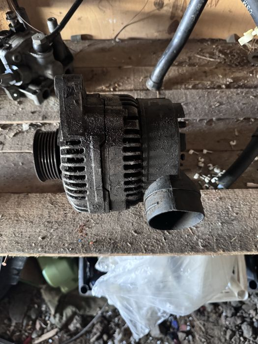 Генератор Audi A6 C4 / Audi 100 C4 2.6 – 2.8 (120A)