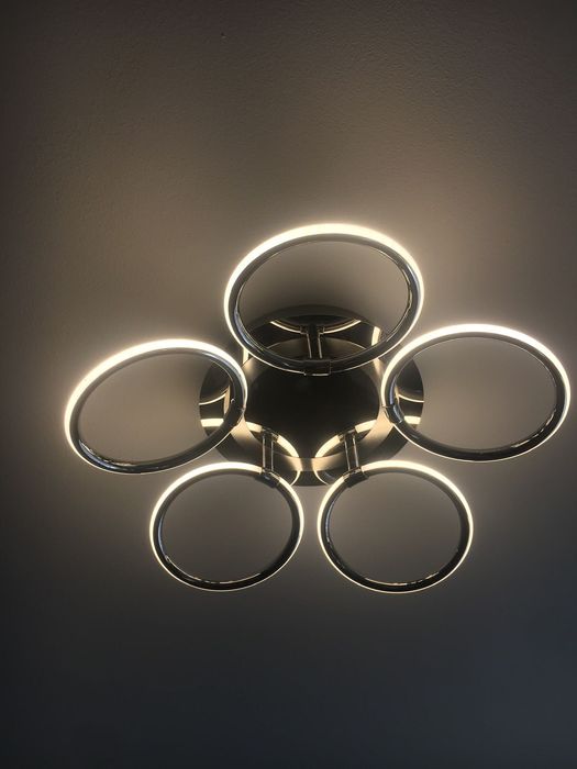 Лампа с 2 нощни лампи