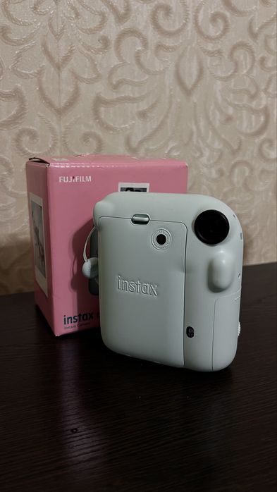 Intax mini 12 в идеальном состоянии