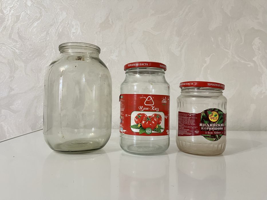 Продам банки 2л,1л,700мл