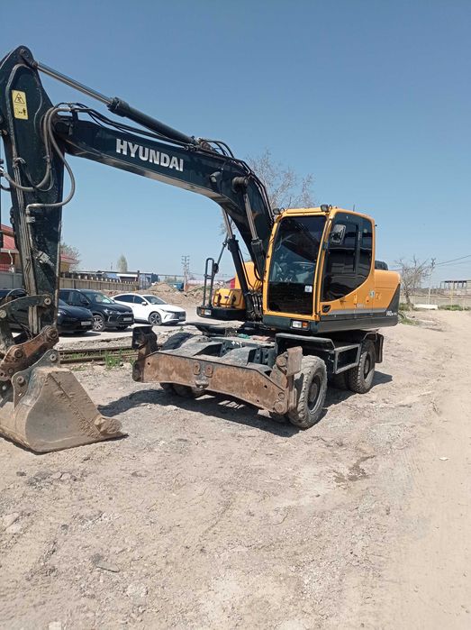 Экскаватор 140 Hyunday Сдается в аренду , форма оплата любая