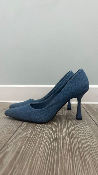 Джинсовые каблуки Zara
