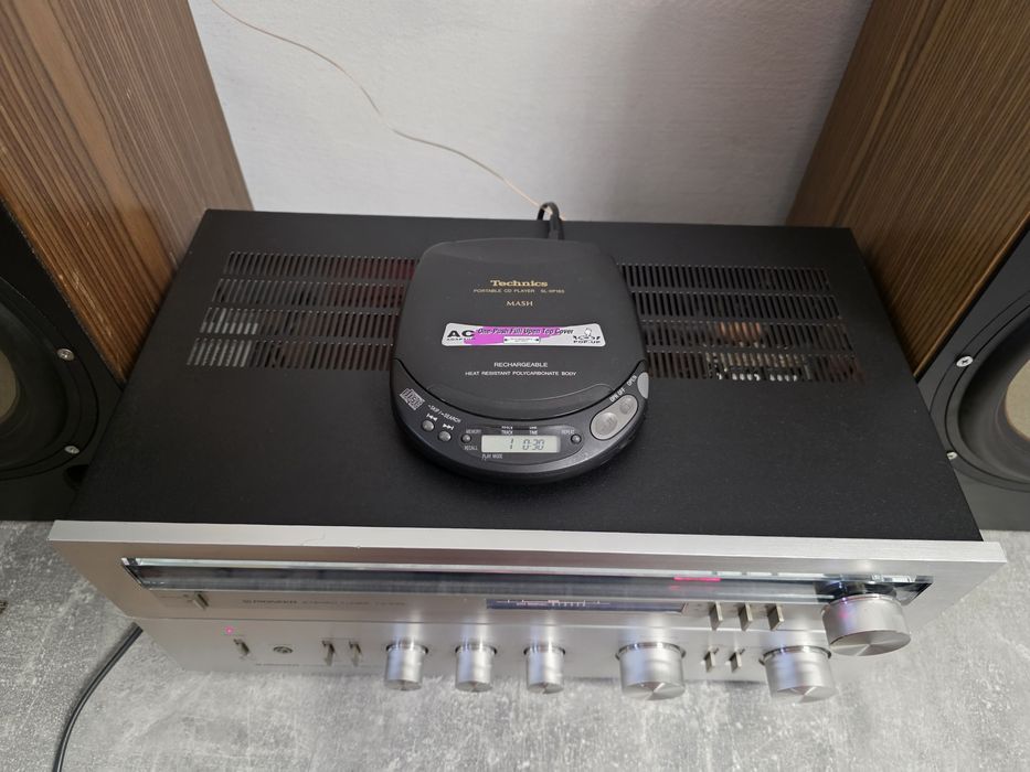 Amplificator Pioneer SA-410 +tuner TX-410L în stare perfectă (ca nou)