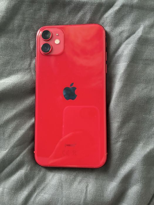 Продавам iPhone11