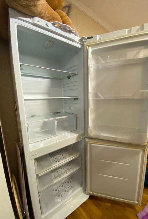 Продам холодильник срочно