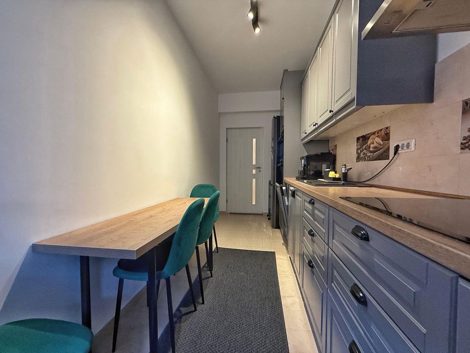 Apartament 3 camere de vanzare padure Rosu - Vedere 4