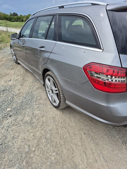 Capotă,aripi,bara,faruri,grilă,                                          Mercedes Eclass w212 AMG