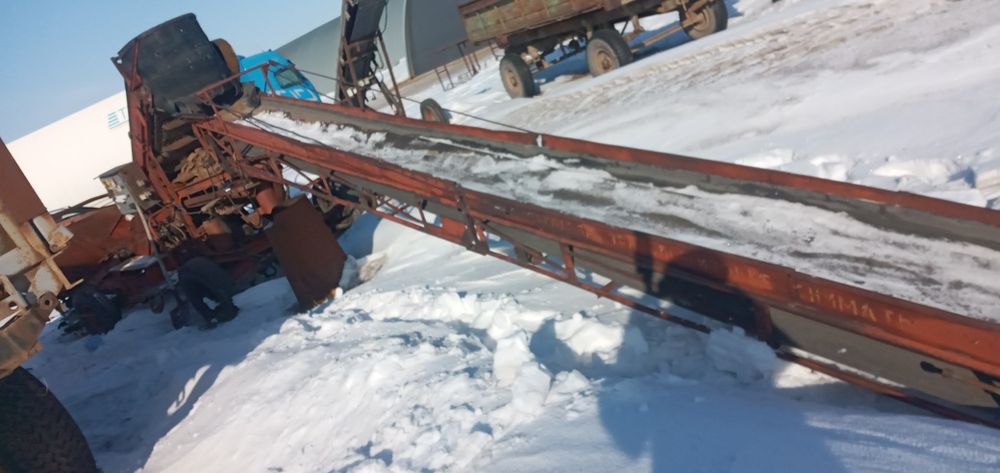 Продам буртоукладчик ТЗК-30