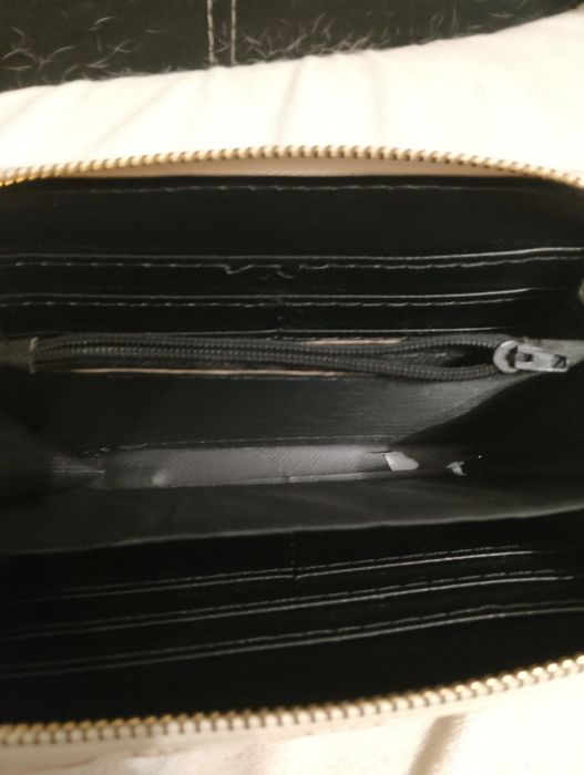 Продавам дамска чанта