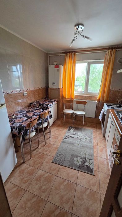 Apartament de închiriat