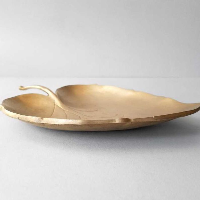 Винтажно плато от месинг